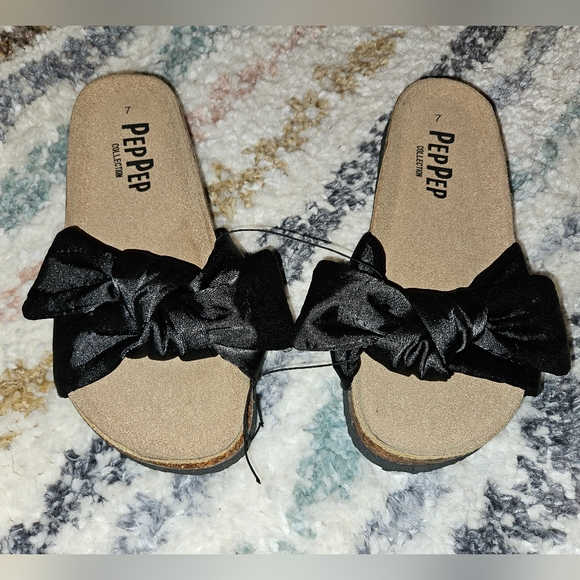 Pepper Collection Sandals - Picture 4 of 4